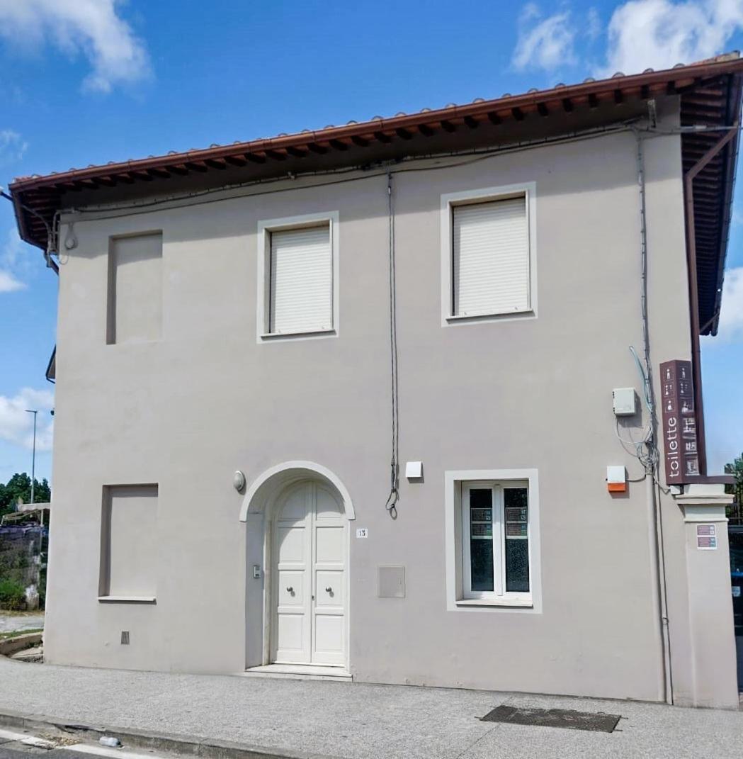 A Due Passi Dai Miracoli * Pisa